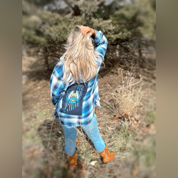 BLUE LIVES MATTER flannel 💙 - Picture 4 of 6